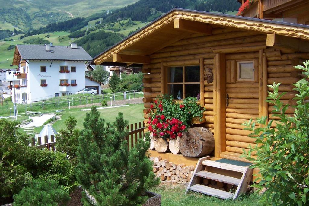 Haus Sunnbichl Apartment Fiss Exterior photo